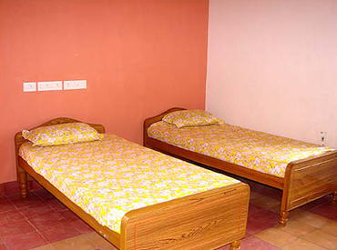 luxury old age homes